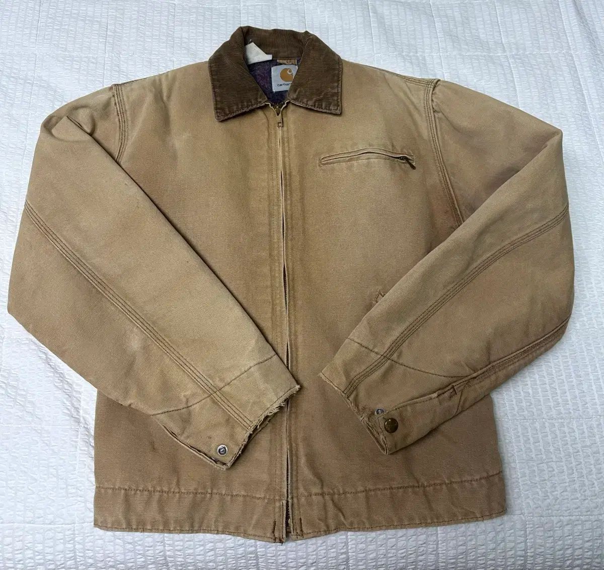 Carhartt カーハート デトロイト