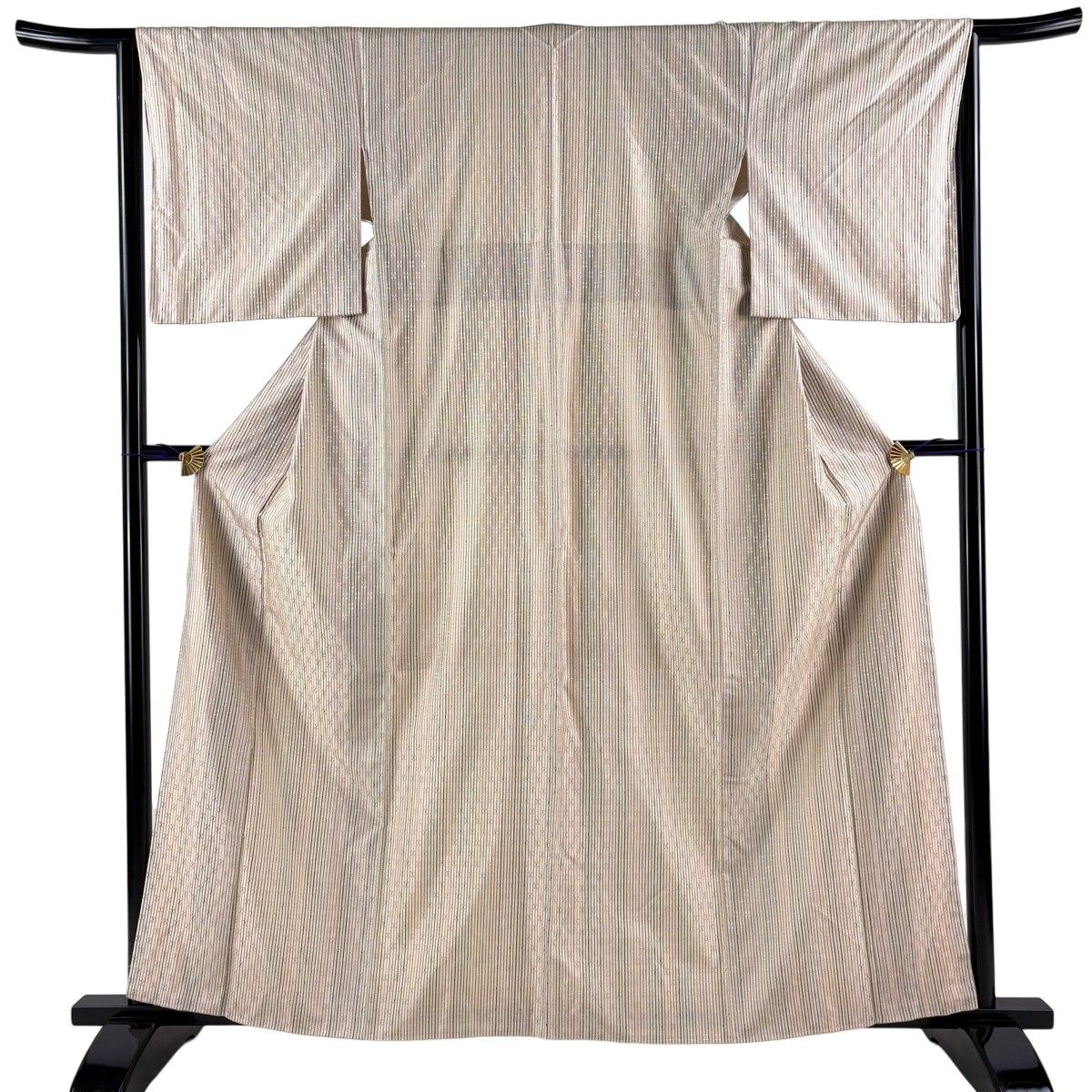 【美品】 紬 身丈161.5cm 裄丈65cm M 袷 縦縞模様 花織 ベージュ 正絹 名品 【中古】