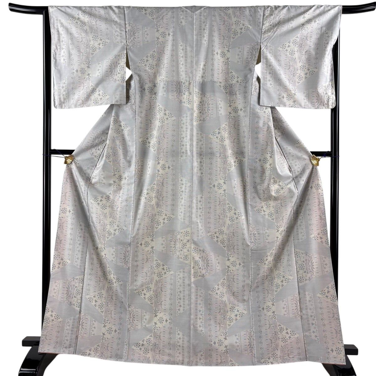 【美品】 紬 身丈166cm 裄丈66cm M 袷 草花 幾何学模様 青灰色 正絹 名品 【中古】