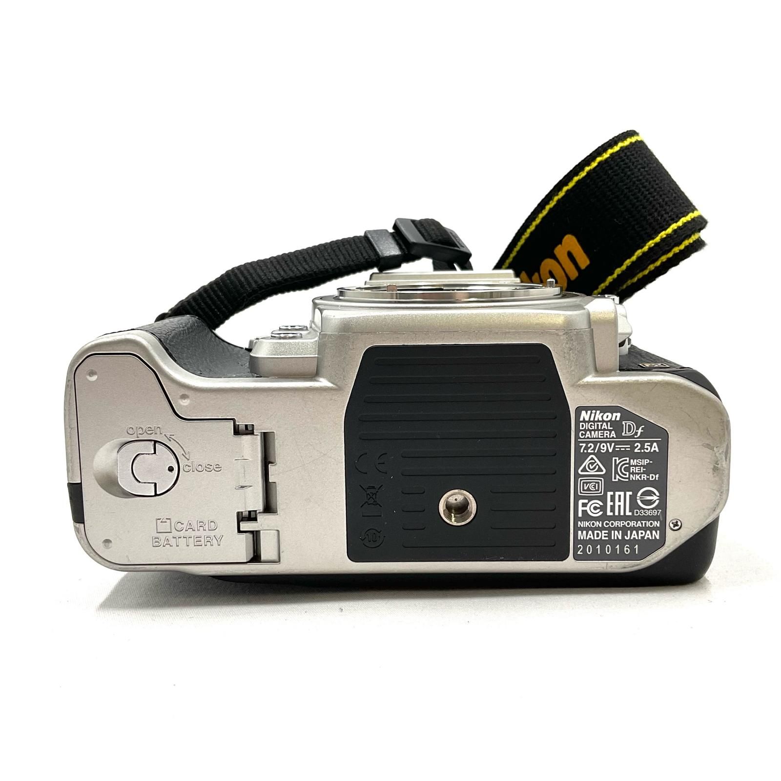 全額返金保証】【最速発送】Nikon デジタル一眼 Df シルバー ボディ 美