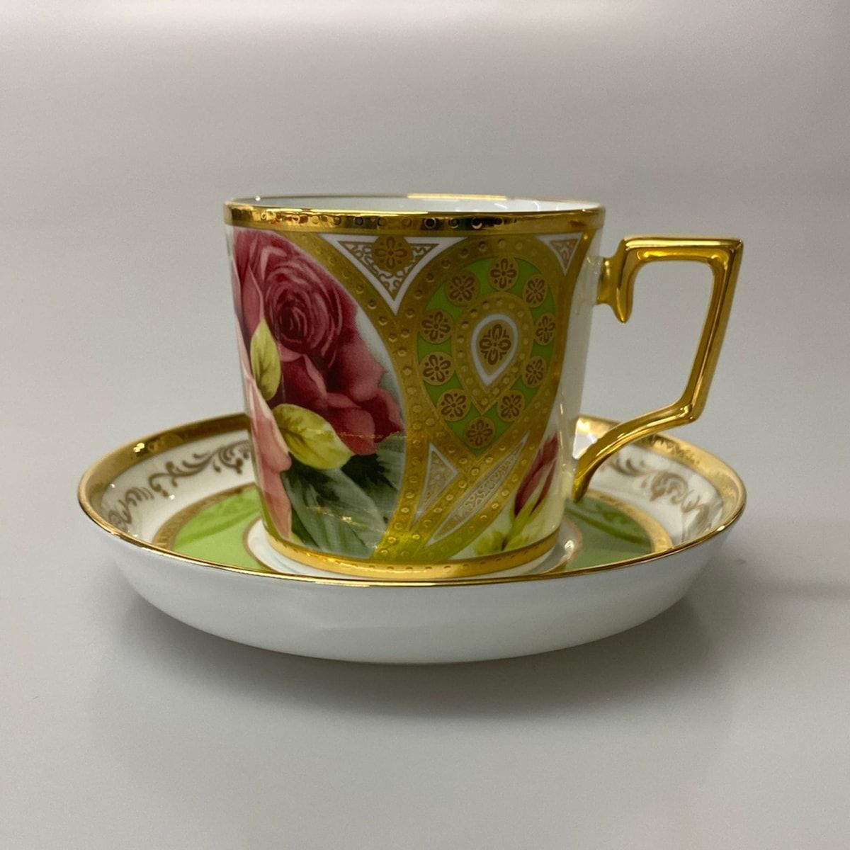 Noritake(ノリタケ) カップ&ソーサー新品同様 - 白×ゴールド×マルチ オマージュコレクション/花柄