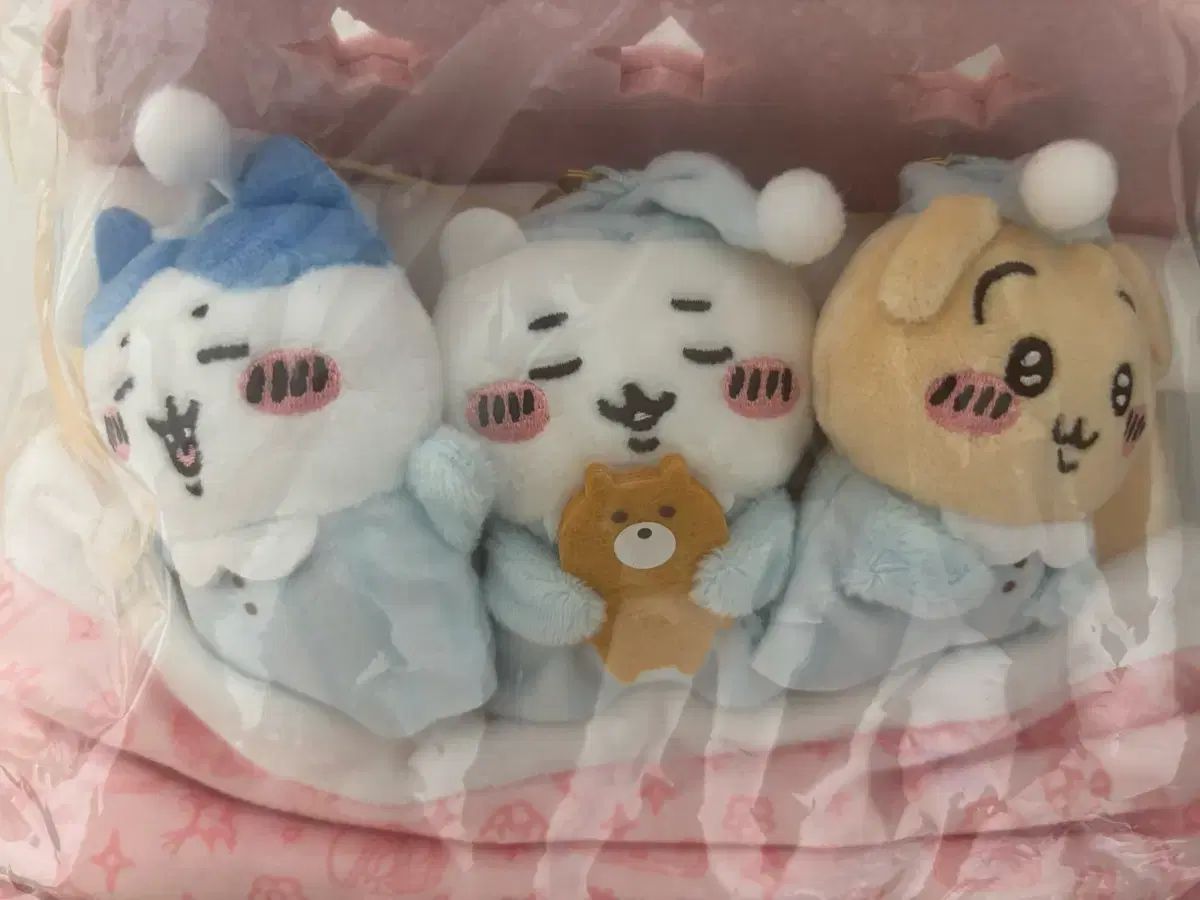 ちいかわおやすみぬいぐるみ出品