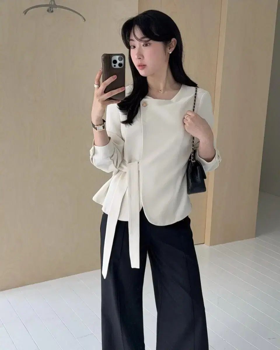 Moi bin kama wrap jacket