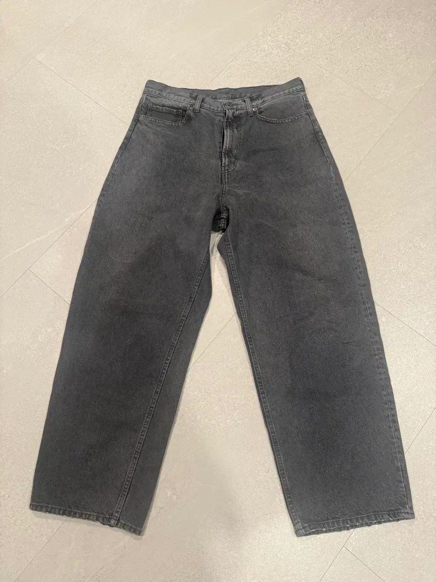 アプレッセ グレーデニム 32