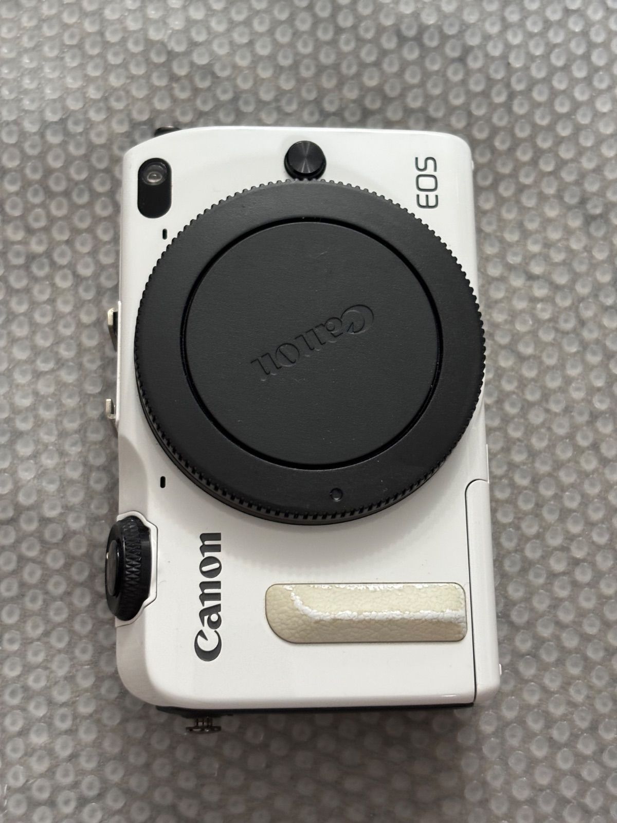 Canon EOS M2ミラーレス 26040517