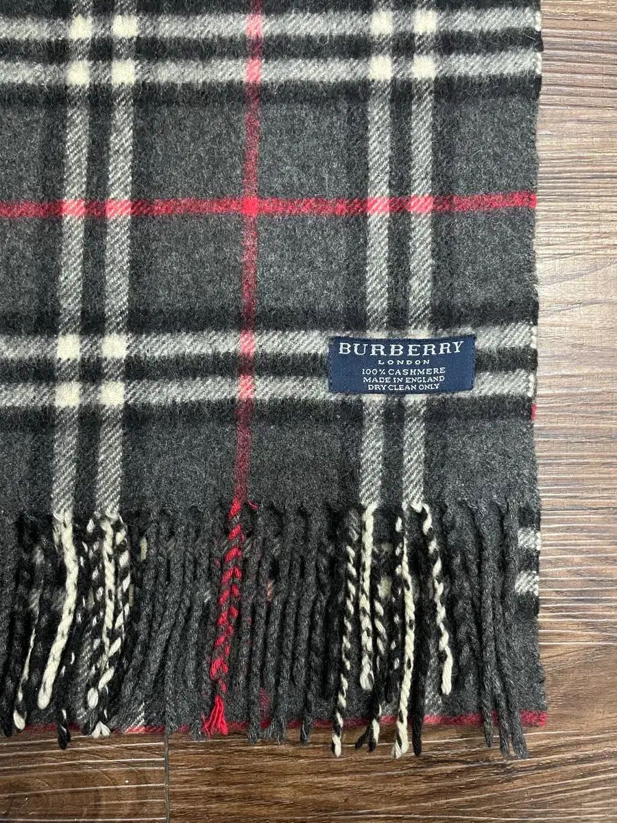 BURBERRY 100% カシミア ノヴァチェック マフラー グレー - メルカリ