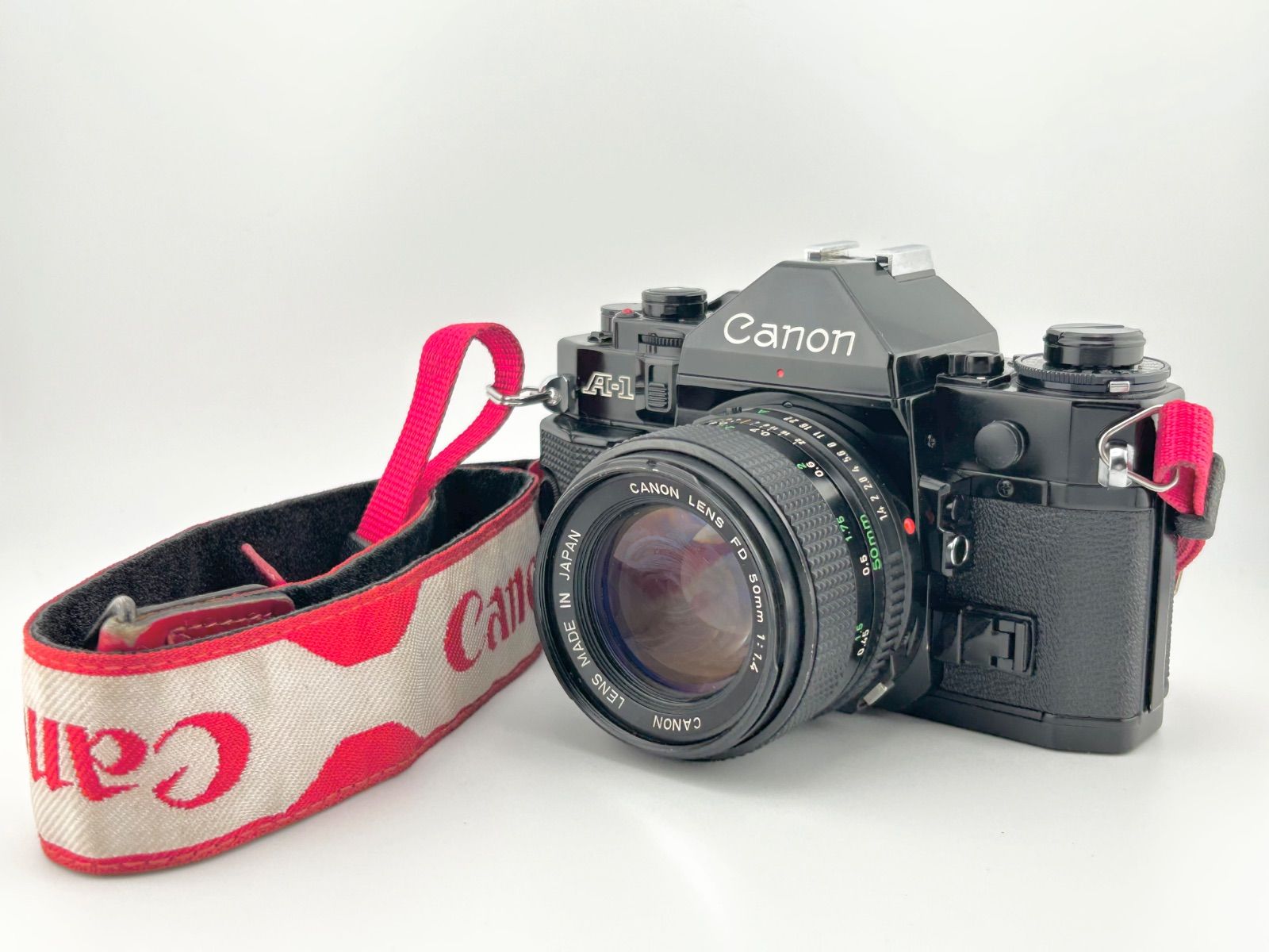 【完動品】　美品　Canon A-1　FD 50mm 1:1.4　動作確認済