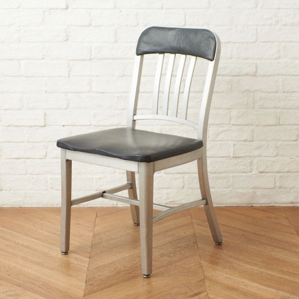 emeco エメコ NAVY CHAIR アルミチェア ヴィンテージ ダイニングチェア ネイビーチェア USA 椅子 イス インダストリアル 米国 72845