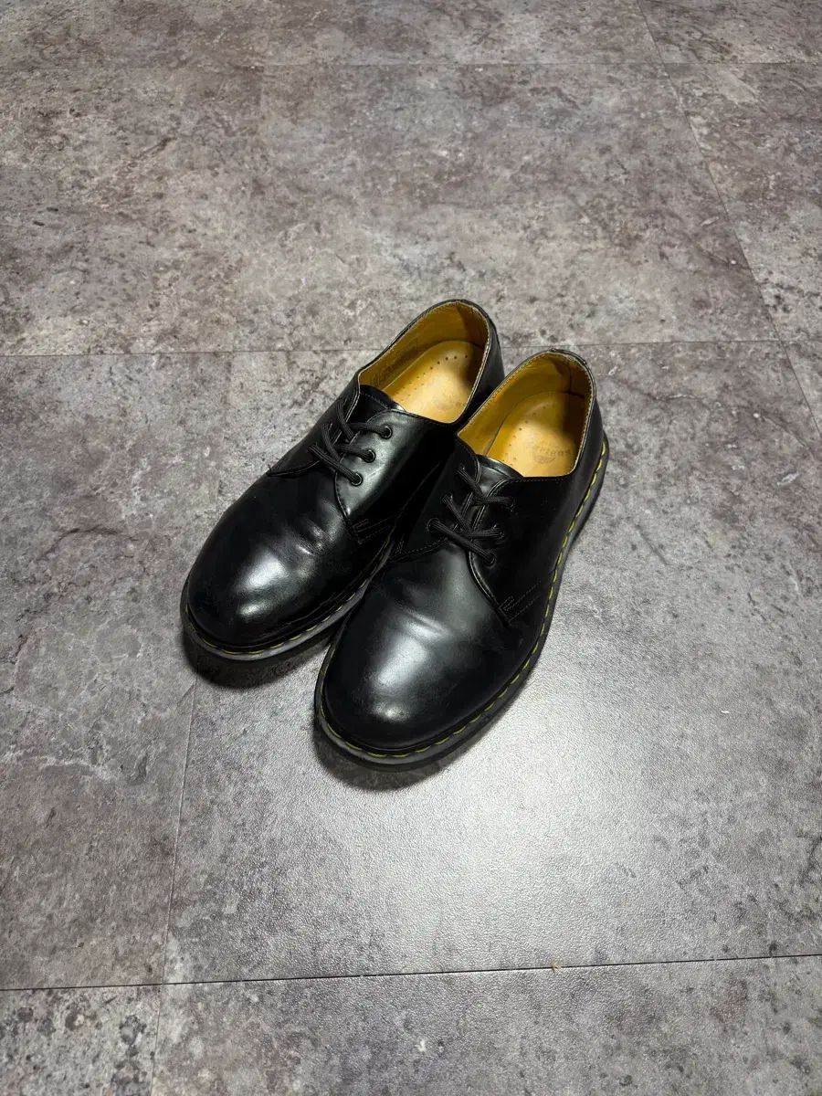 DR. MARTENS ドクターマーチン 1461 スムース 270