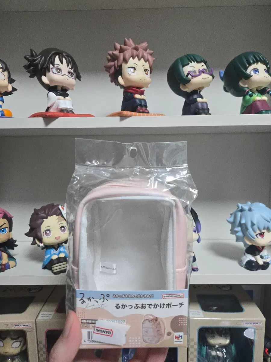 メガハウス Look UP ポーチ 未開封新品 外出バッグ