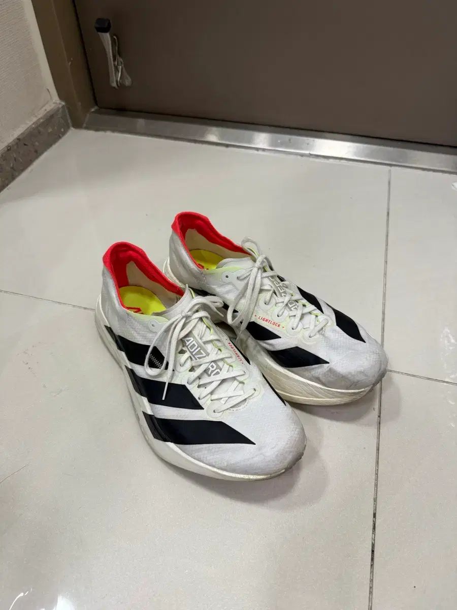 270 フルセット adidas アディダス アディゼロ アディオス プロ4 白 コア ブラック