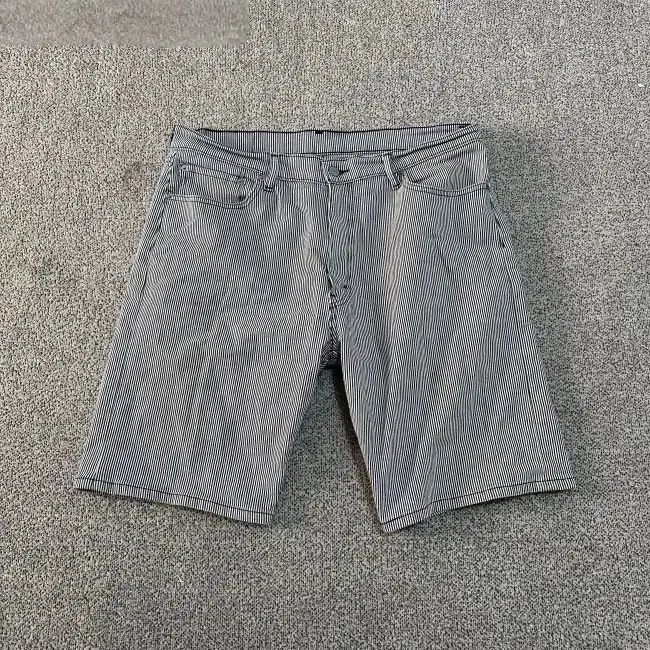 (36インチ) リーバイス ハーフパンツ