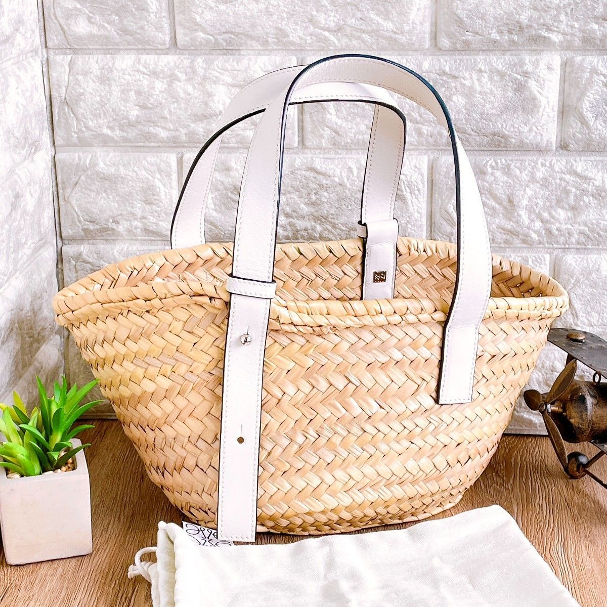 ◇ロエベ◇LOEWE バスケットスモール ラフィア × レザー カゴバッグ