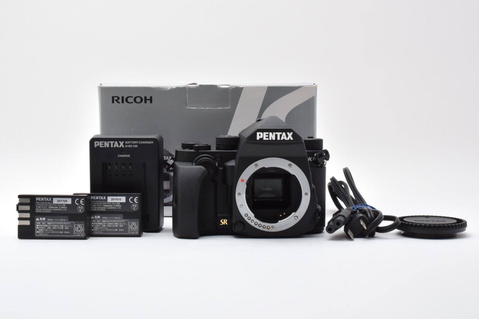 【返品保証】美品|PENTAX ペンタックス KP ボディ ブラック デジタル一眼カメラ《ショット数:9485回》 #C260502-06