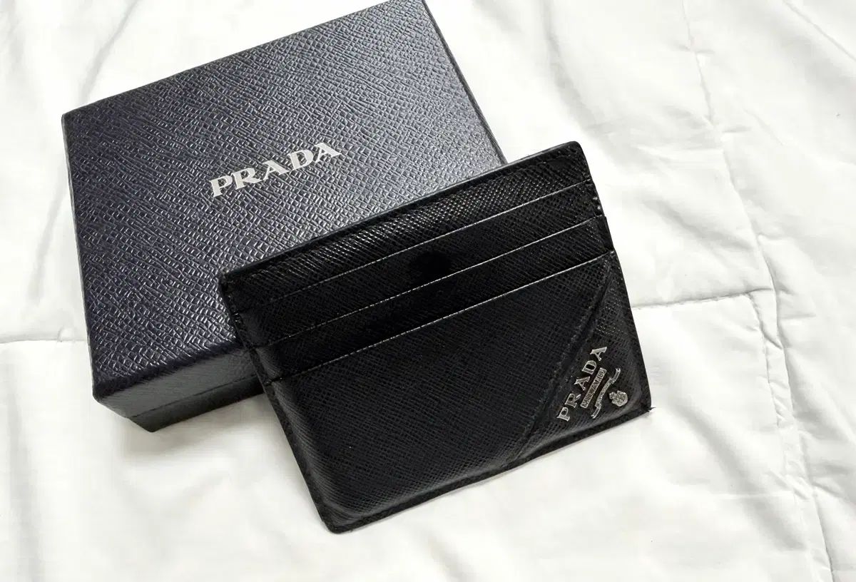 正規品 PRADA プラダ カードウォレット 傷なし 良好