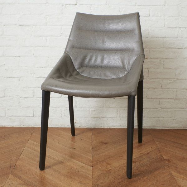 モデルルーム 展示品 イタリア Molteni&C アウトライン ダイニングチェア 椅子 サイドチェア モダン モルテーニ OUTLINE 高級 95717