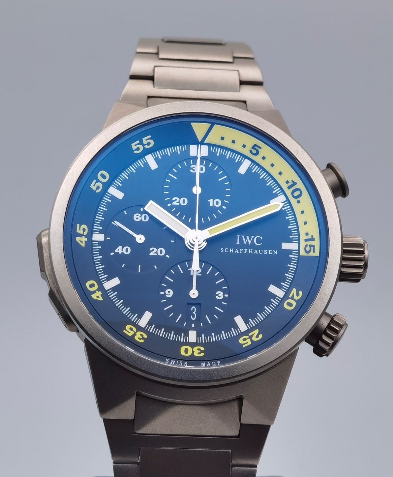 中古 IWC SCHAFFHAUSEN アクアタイマー スプリットミニッツクロノグラフ IW372301 デイト ブラック文字盤 チタン メンズ 自動巻き 腕時計