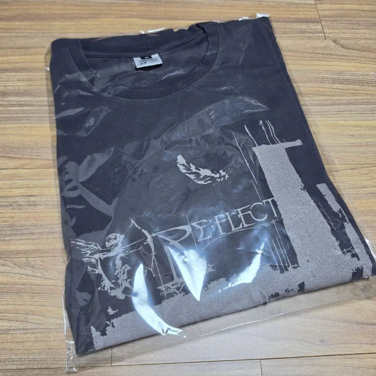 パク・ジフン(PARK JIHOON) リフレクト Tシャツ 出品