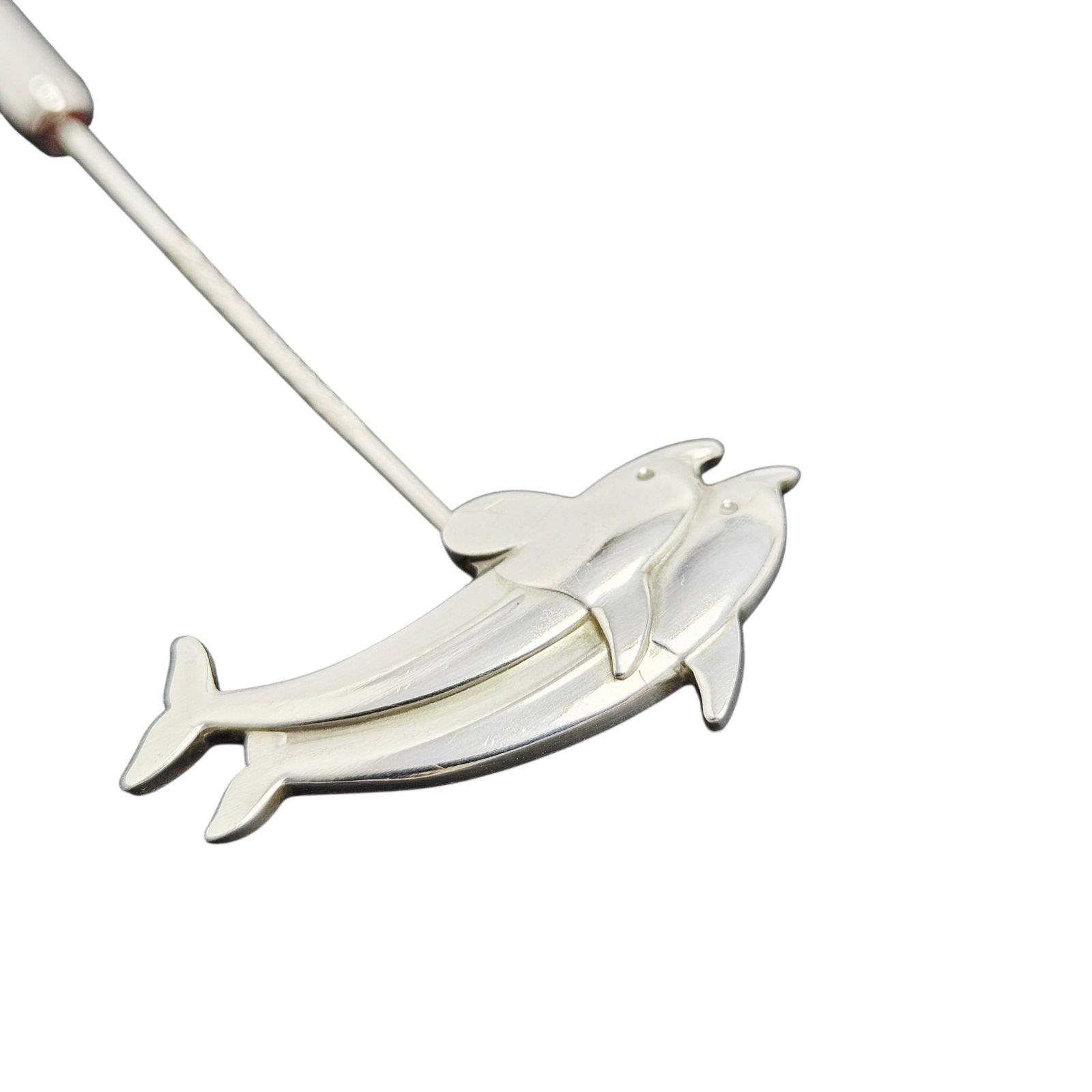 ジョージ・ジェンセンのイルカデザインとリース型のブローチセット GEORG JENSEN ブローチ No.129 イルカ 925S - メルカリ