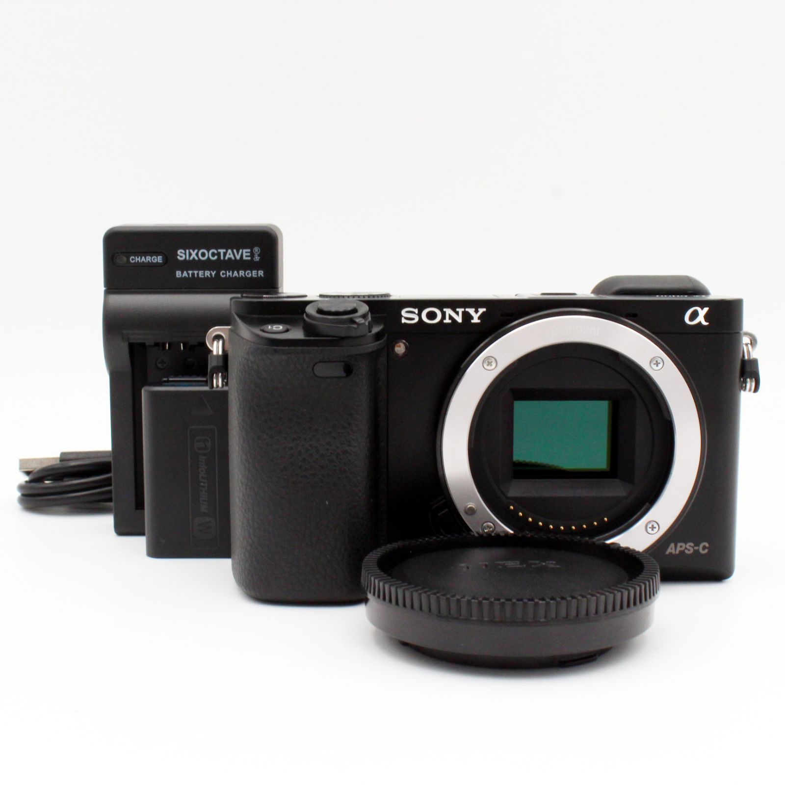 わずかシャッター数4083枚【新品級】SONY α6000 ボディ ブラック ILCE-6000 B#9939