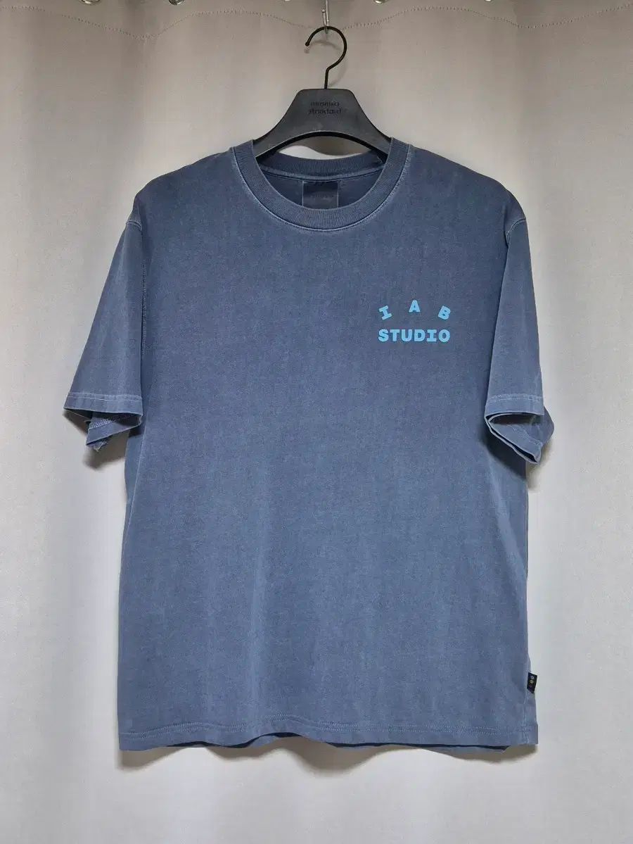 IAB Studio ピグメント ブルー Tシャツ L