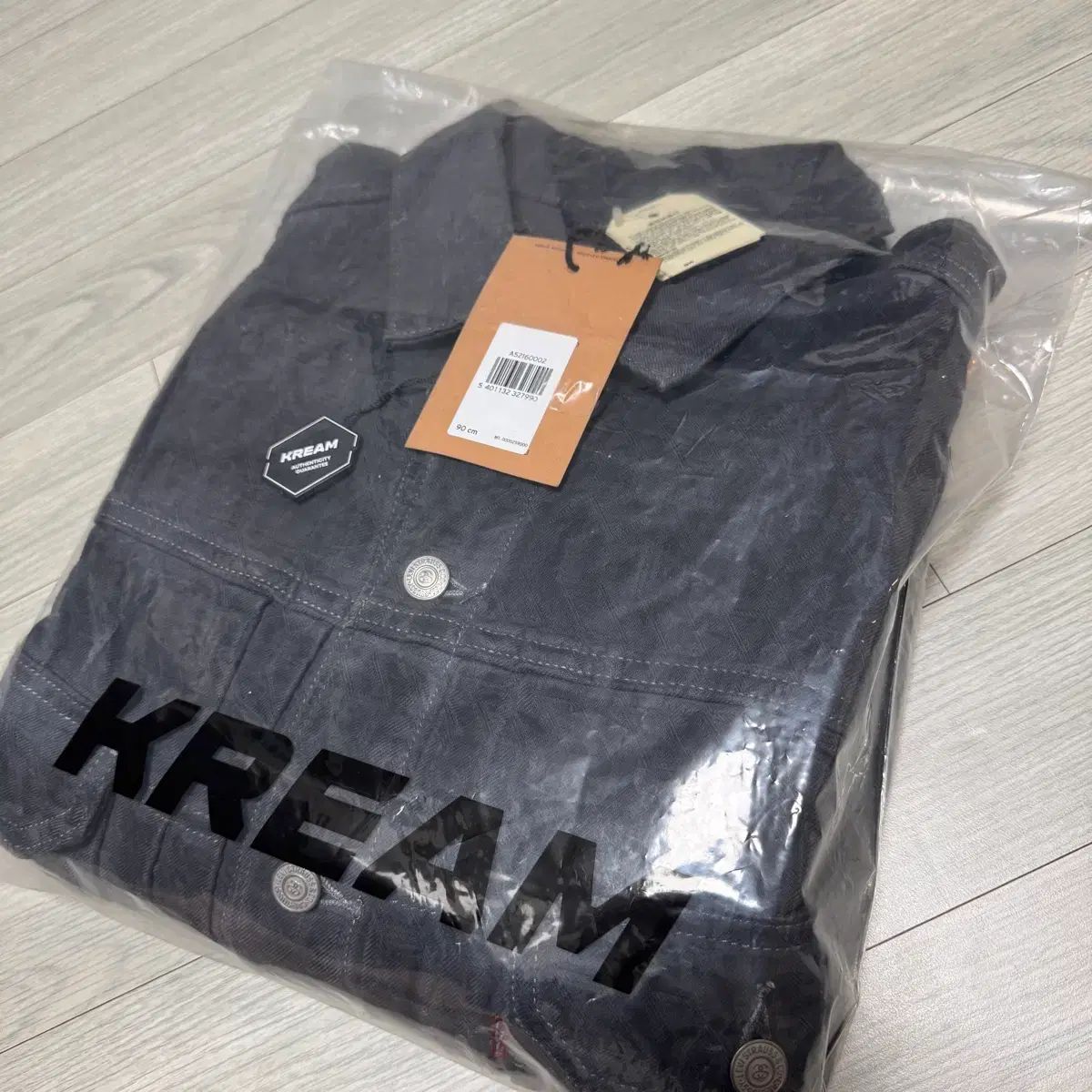 ステューシー リーバイス トラッカー S