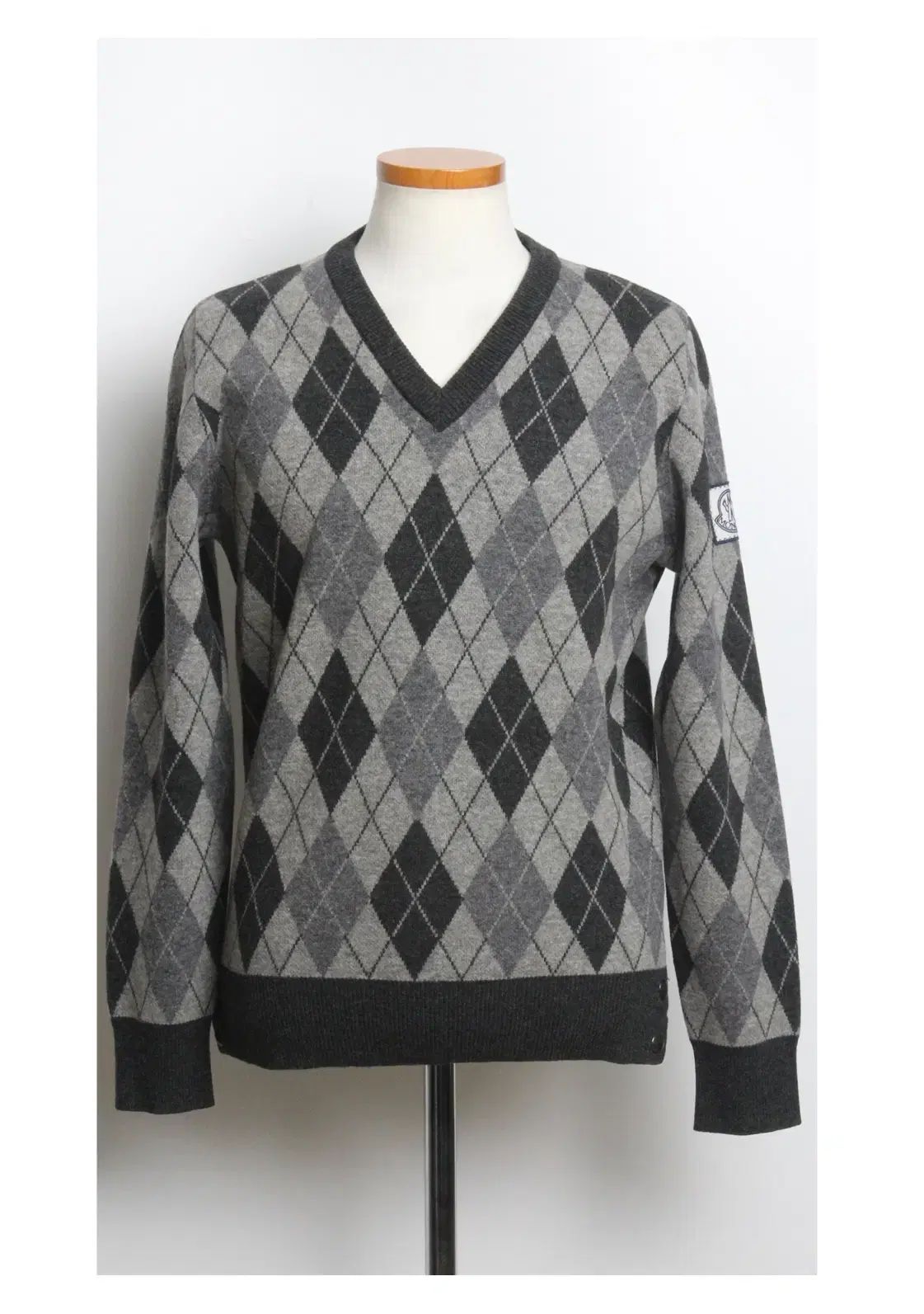 MONCLER モンクレール アーガイル Vネックニット M(55)