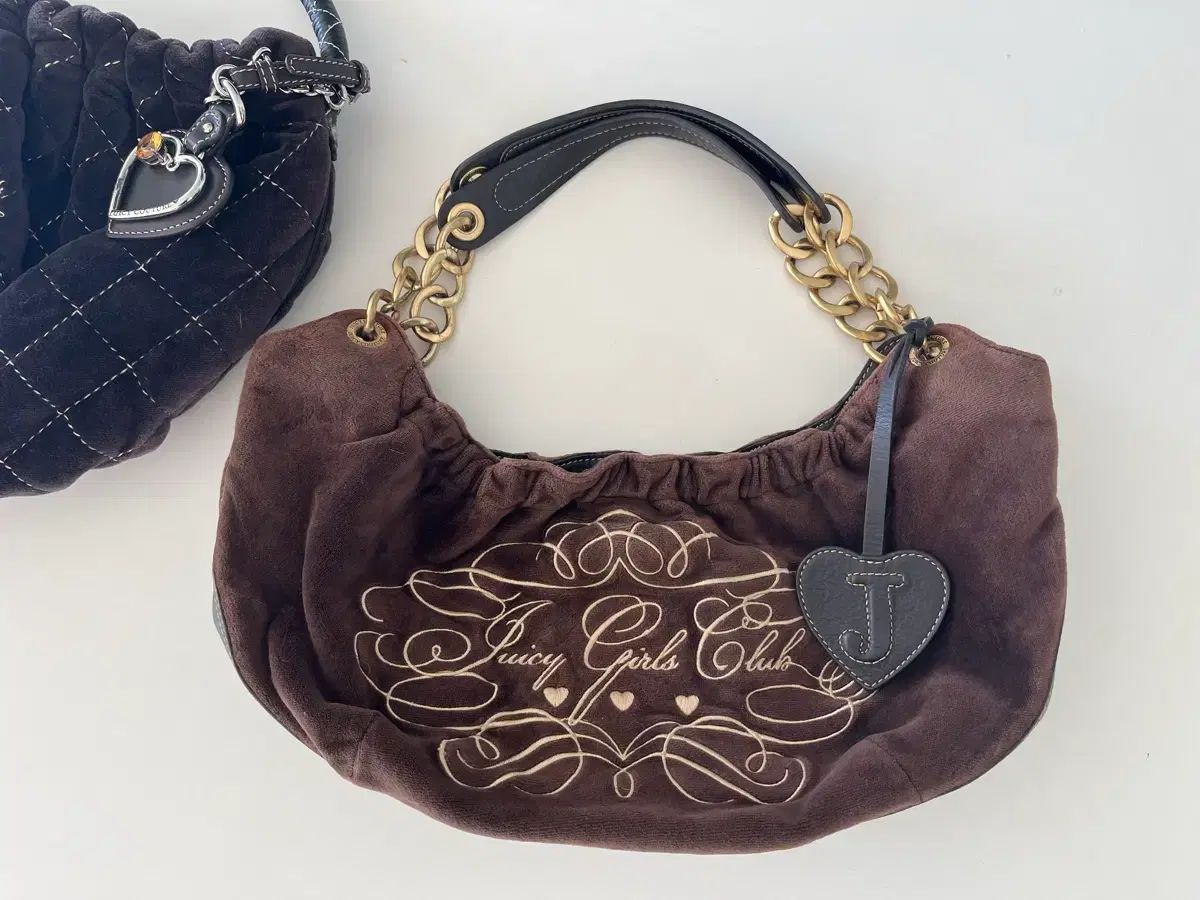 JUICY COUTURE ジューシークチュール ヴィンテージ ツアーベルベット ショルダーバッグ ブラウン