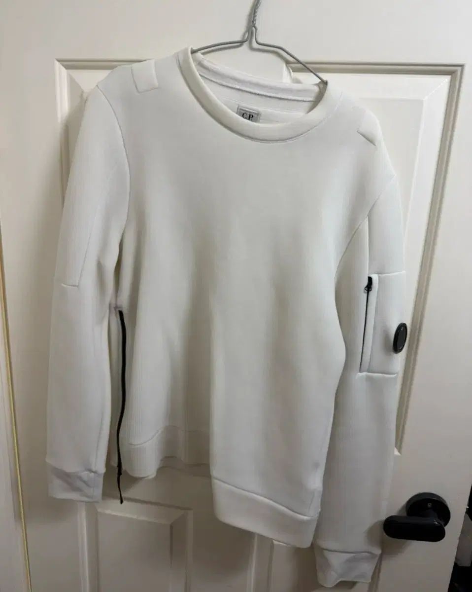 C.P. COMPANY シーピーカンパニー スウェット