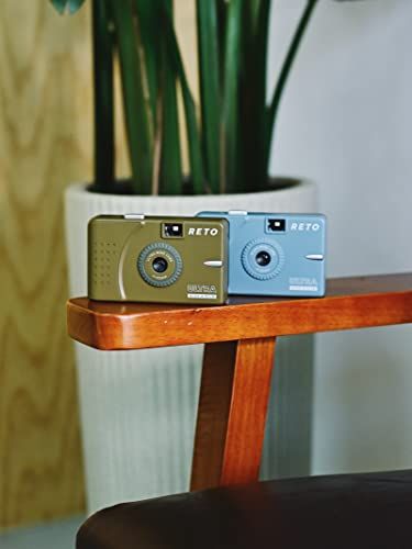 RETO Ultra Wide & Slim 35mm 再利用可能な昼光フィルムカメラ - 22mm 広角レンズ、フォーカスフリー、軽量、使いやすい (オリーブ)送料無料 c47500ee