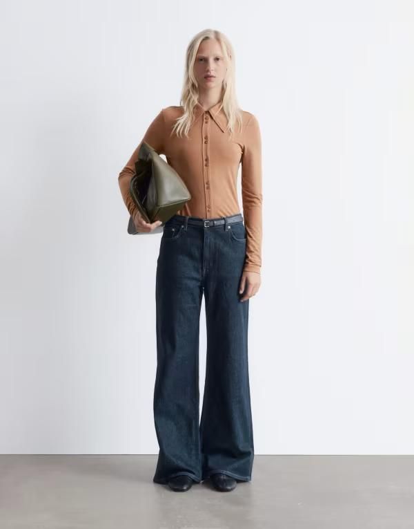 アンドアザーストーリーズ レディース ボトムス デニムパンツ ワイドレッグ ジーンズ Other Stories mid rise wide leg jeans in rinse wash indigo INDIGO インディゴ