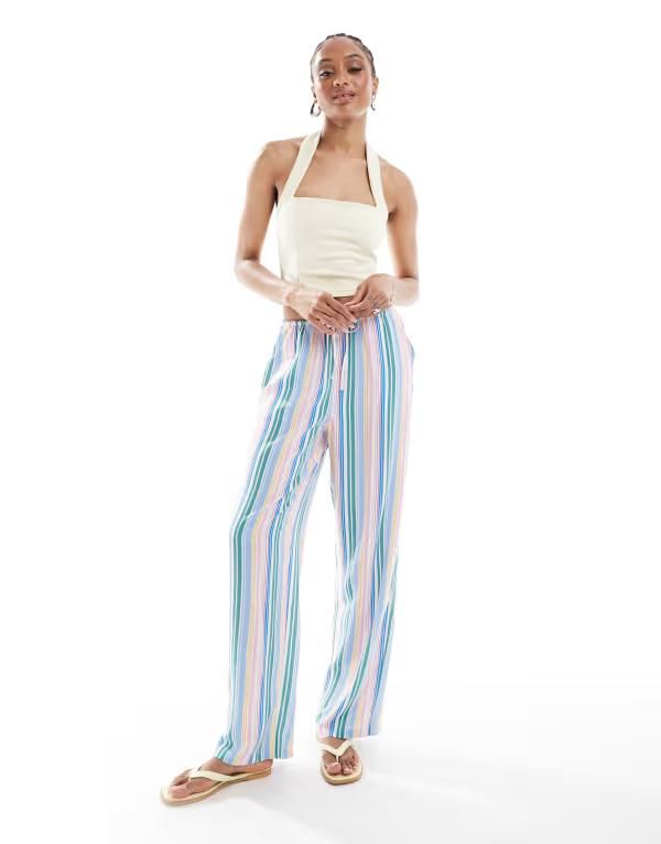 ベロモーダ レディース ボトムス カジュアルパンツ ワイドレッグ パンツ Vero Moda Tall Easy tie waist wide leg pants in candy stripe Snow white stripe ホワイト