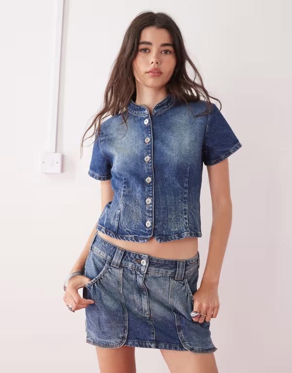 コルージョン レディース ボトムス スカート ヴィンテージ ミニ デニム COLLUSION festival denim mini skirt with pocket details in vintage wash part of a set Vintage