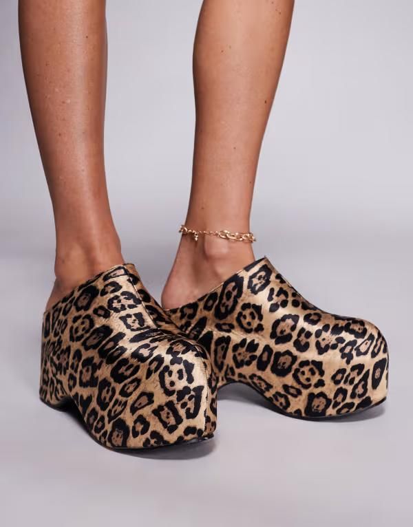 アザレア ワン レディース シューズ サンダル プラットフォーム プリント ヒール Azalea Wang Teatree platform heeled mules in leopard print LEOPARD アニマル アザレア ワン レディース シューズ サンダル プラットフォーム プリント ヒール Azalea Wang Teatree platform heeled mules in leopard print LEOPARD アニマル