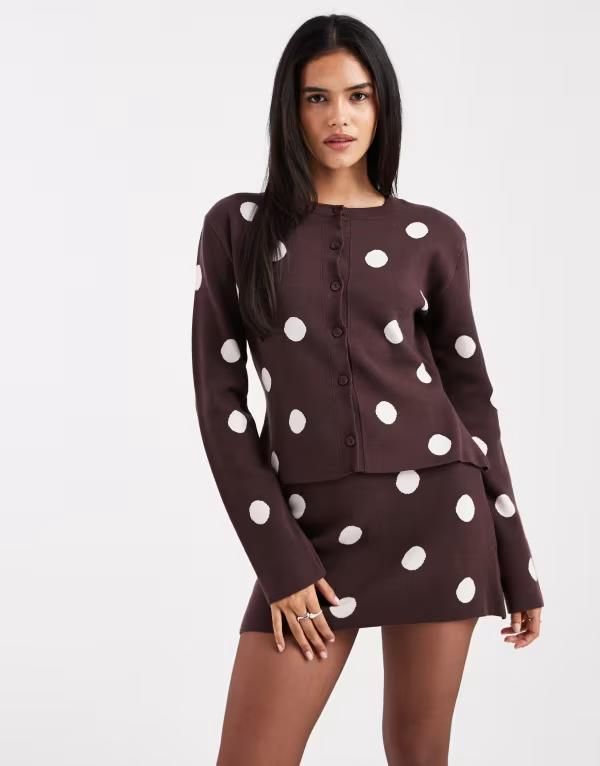 エイソス レディース アウター カーディガン ドット ニット ASOS DESIGN fine knit compact cardigan polka dots part of a set Brown polka dot ブラウン