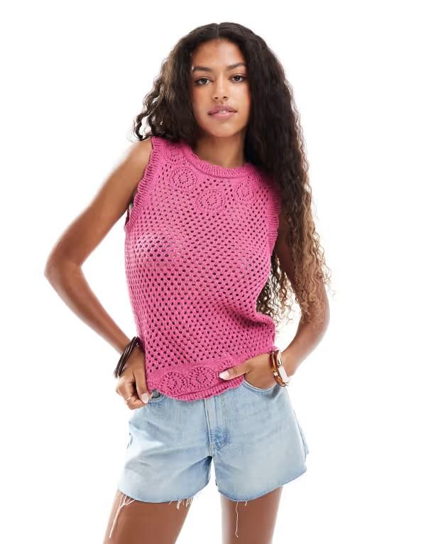 ヴェロモーダ レディース トップス タンクトップ ノースリーブ Vero Moda crochet sleeveless top witth scallop edges in fuchsia Fuchsia rose フューシャ 6,784円