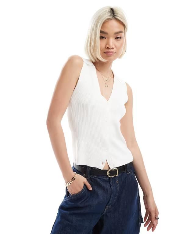 ヴェロモーダ レディース トップス ベスト リブニット ポロシャツ ノースリーブ ニット Vero Moda rib knit sleeveless polo top Snow White ホワイト