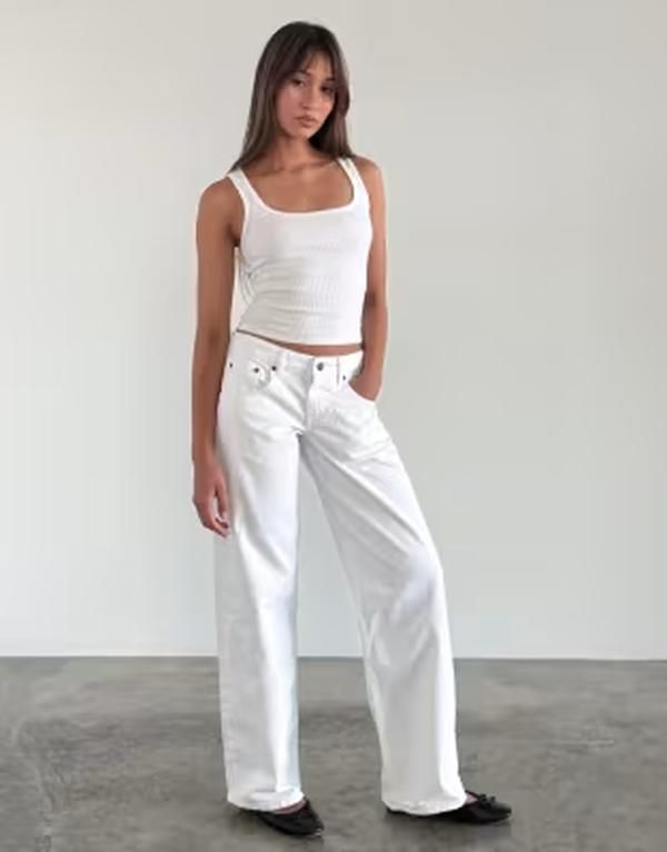 モーテル レディース ボトムス デニムパンツ ローライズ ジーンズ Motel Parallelow rise jeans in true WHITE ホワイト
