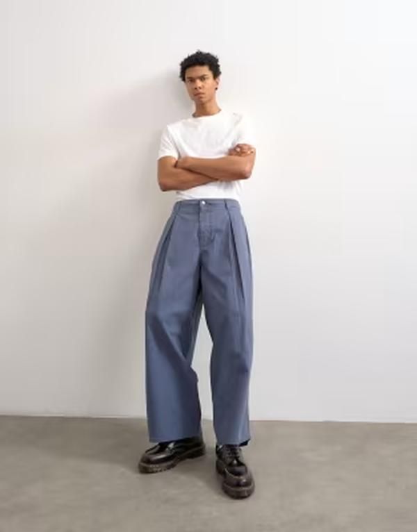 トップマン メンズ ボトムス カジュアルパンツ プリーツ Topman pleated balloon canvas pants with seam detailing BLUE ブルー