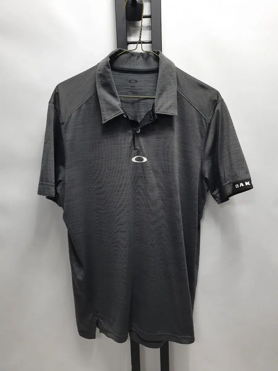 オークリー 半袖 カラーTシャツ グレー m