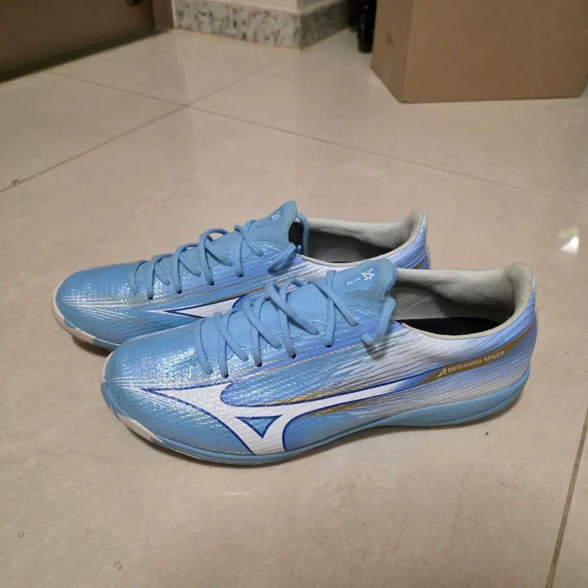 ミズノ アルファ3 エリート AS TF サッカーシューズ 265 サイズ