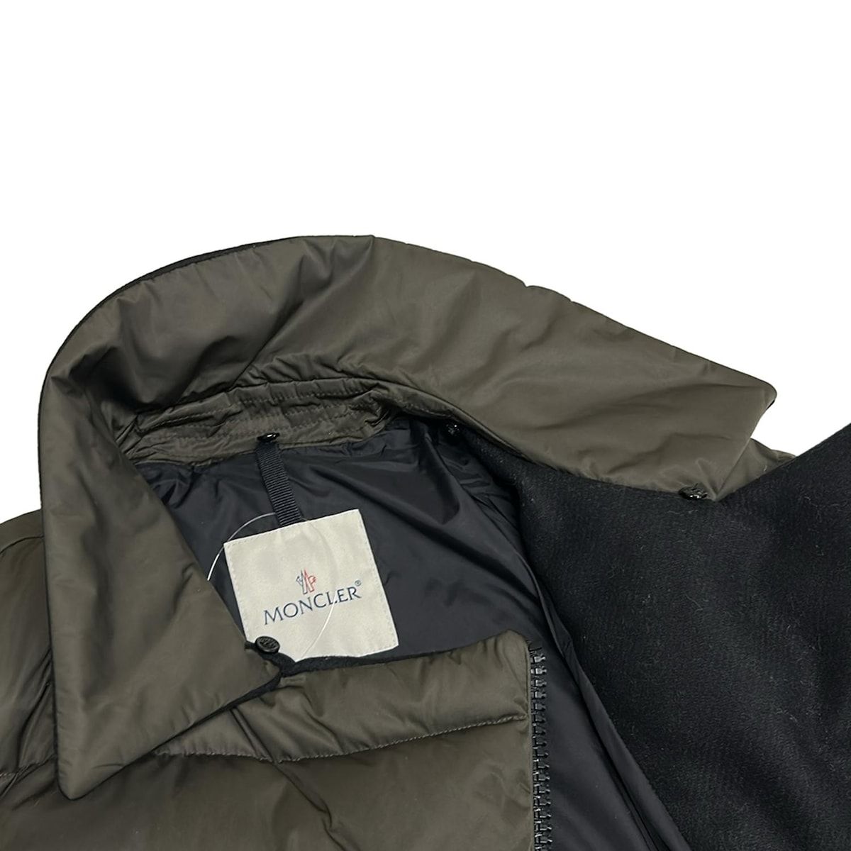 MONCLER(モンクレール) ダウンジャケット サイズ2 M レディース