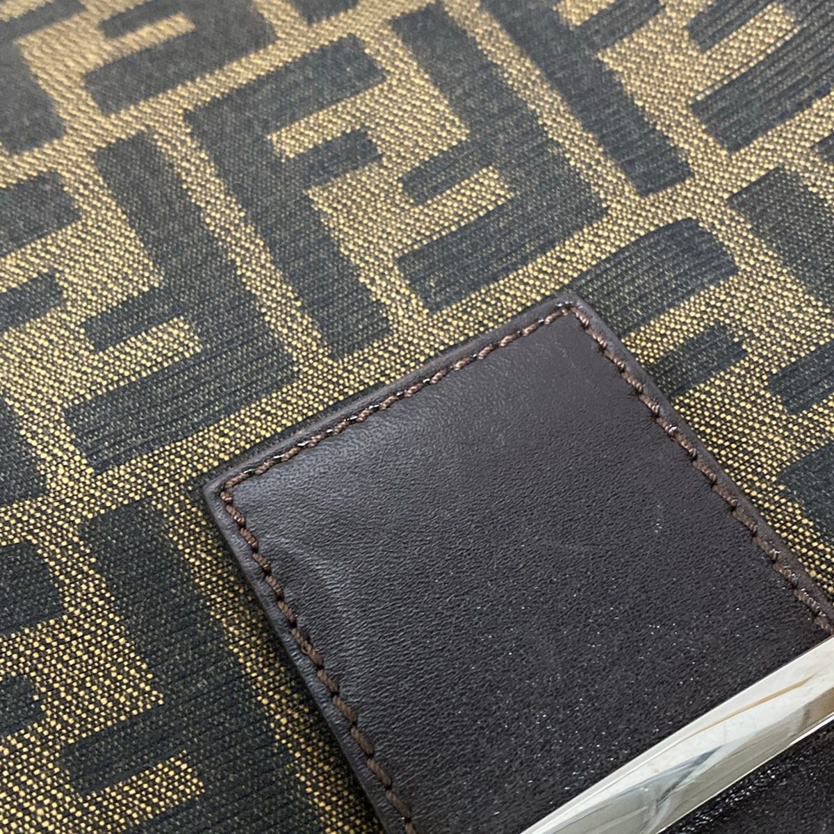 FENDI マンマバケット ズッカ柄 黒 FENDI(フェンディ) ショルダー 