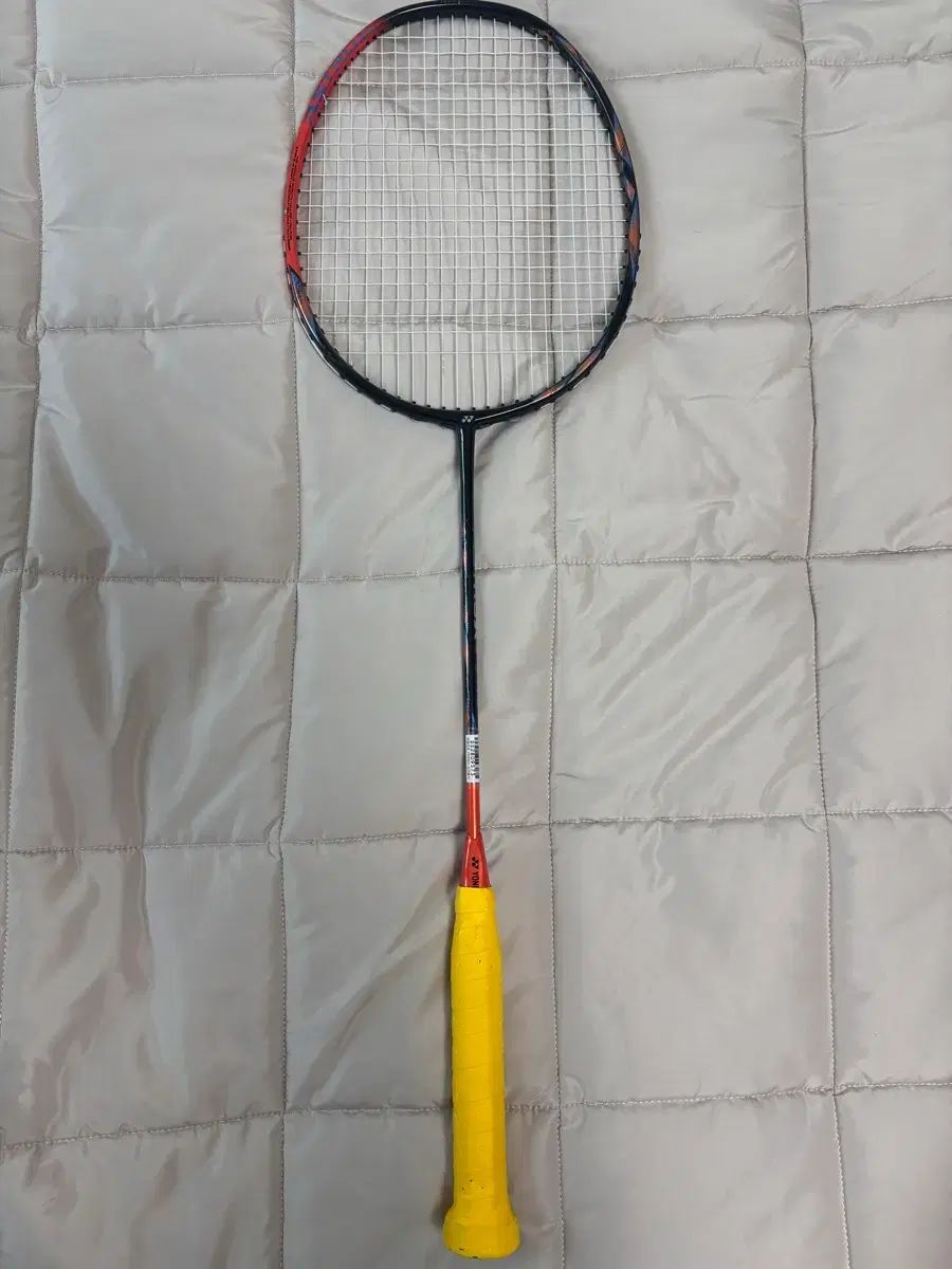 YONEX ヨネックス ASTROX（アストロクス） 77pro 出品