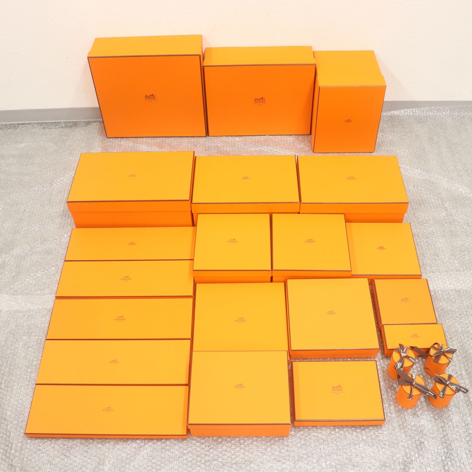 ITHZ4FIWB1R4 HERMES エルメス BOX 純正 紙袋 オレンジ 空き箱