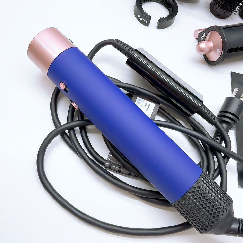 ほぼ未使用＊付属品完備》 ダイソン エアラップ マルチスタイラー HS05