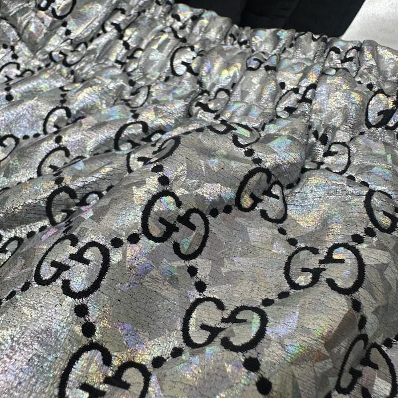 グッチ ラミネート スパークリング GGロゴ ジャージ パンツ 546902 メンズ S ISItems【USED】【古着】【中古】50158864 グッチ ラミネート スパークリング GGロゴ ジャージ パンツ 546902 メンズ S ISItems【USED】【古着】【中古】50158864