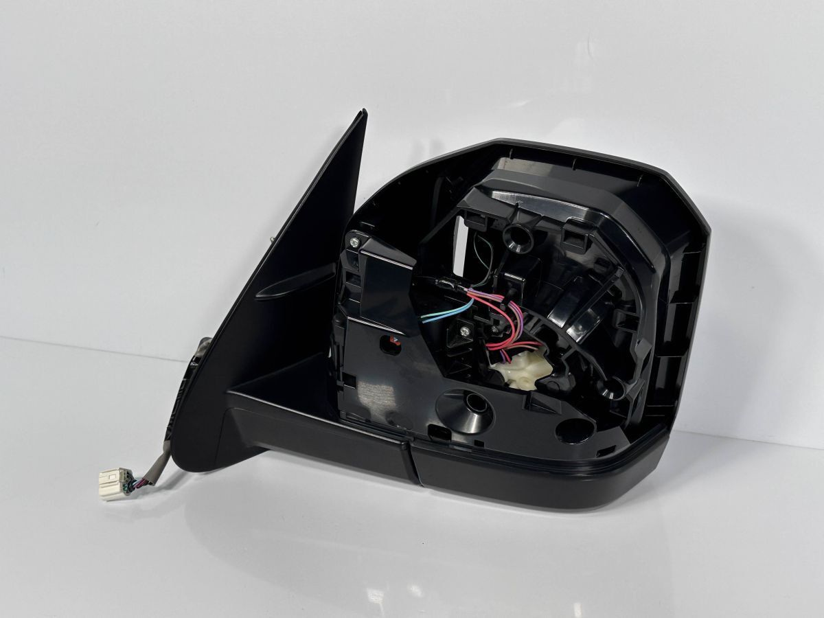 200系 ハイエース 6型 後期 GDH206V 純正 左ドアミラー サイドミラー LH 7P ヒーター付 87940-26B50 045520 良品/破損なし 管理35465