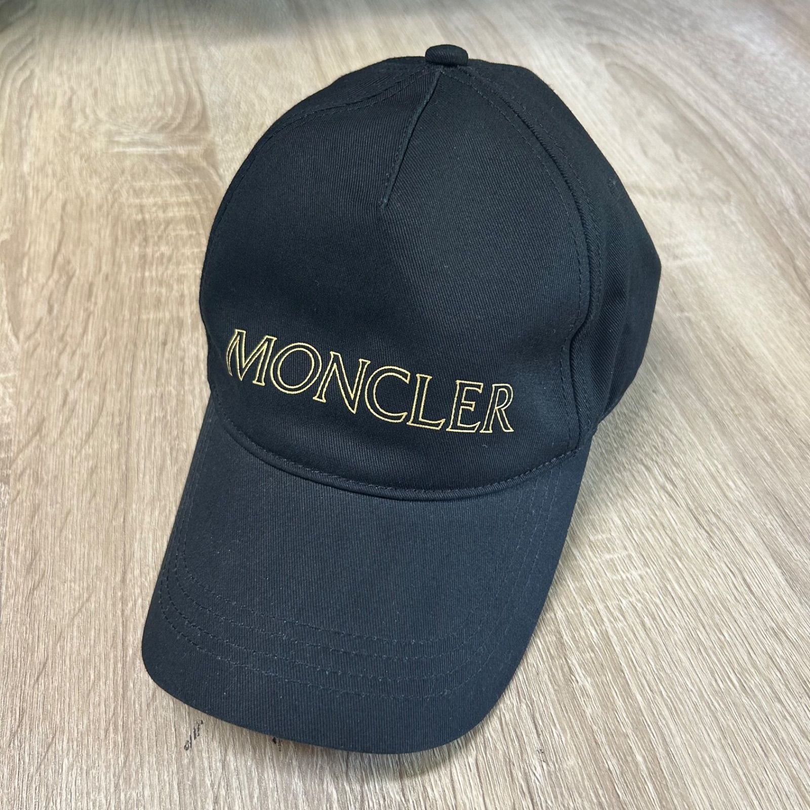 【極美品】MONCLER モンクレールベースボールキャップ帽子黒ユニセックス