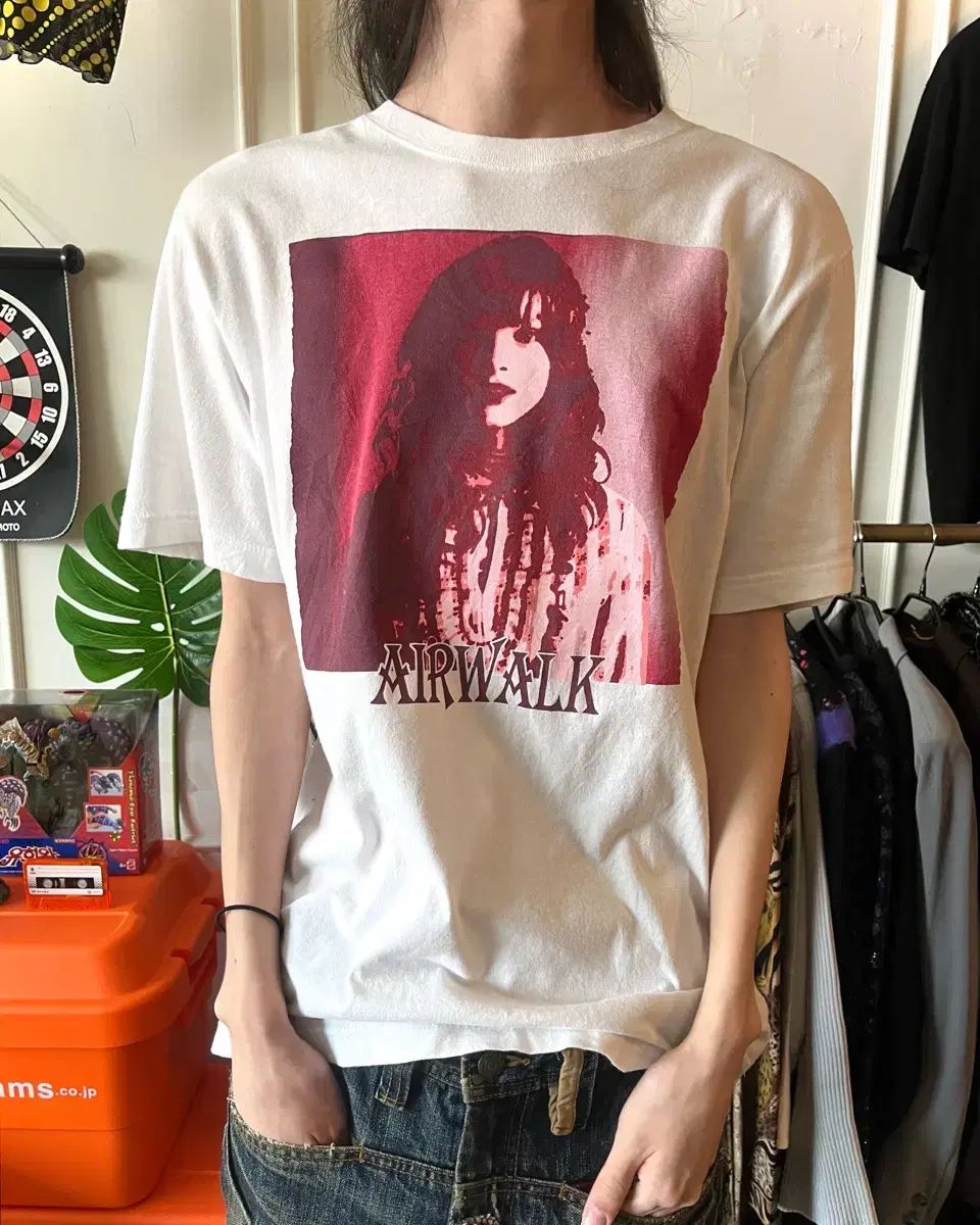 Airwalk エアウォーク 日本 ヴィンテージ グラム Girl プリンティング 白 半袖 Tシャツ